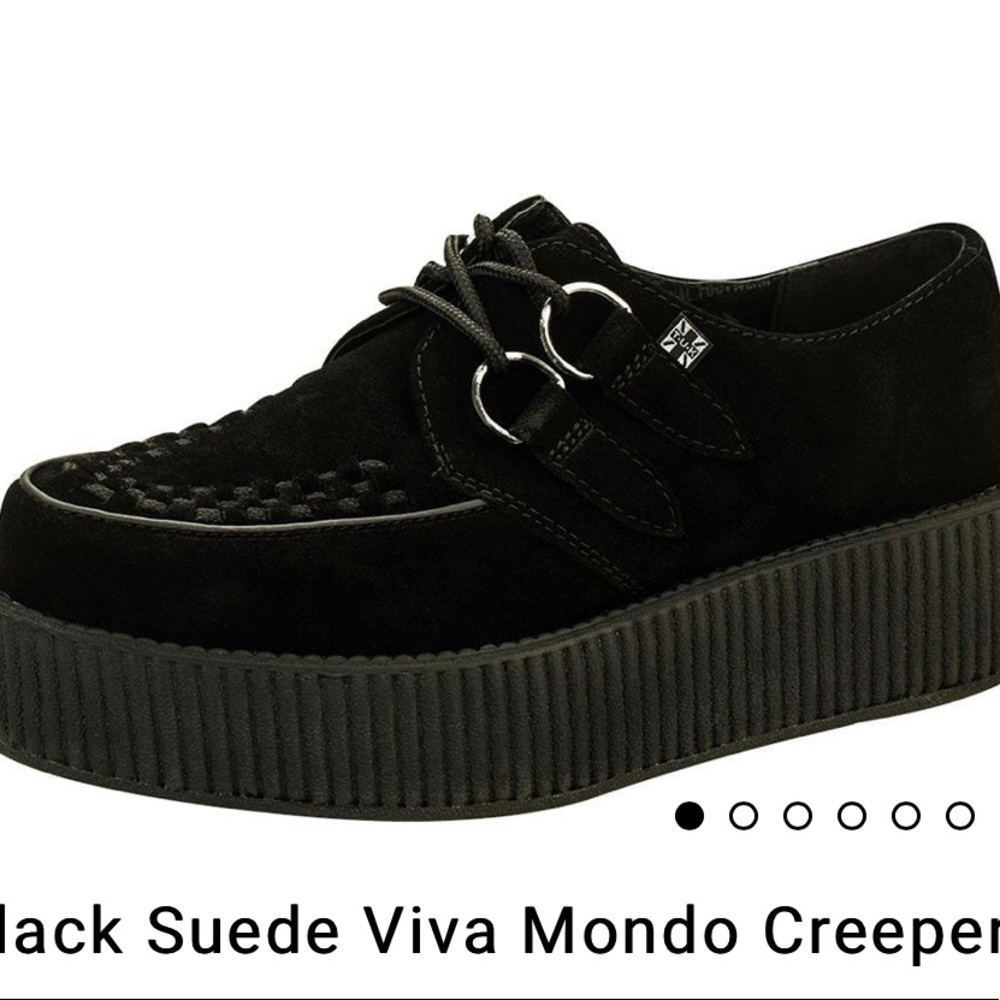 Tuk shoes